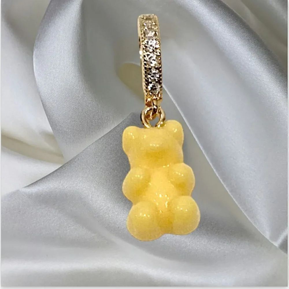NOSTALGIC GUMMY BEAR CHARM PENDANT CUBIC ZIRCON 18K GOLD PLATED